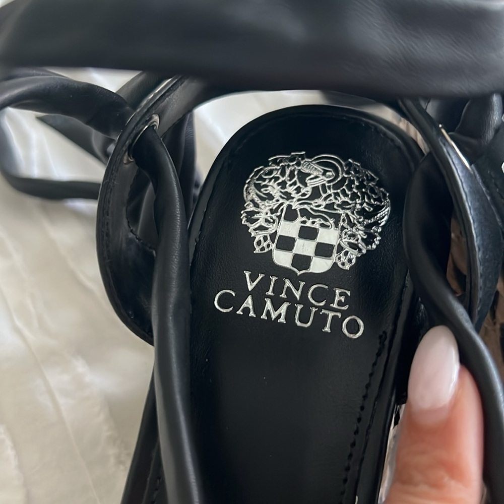 Vince Camuto Roreka Sandals - Picture 8 of 10